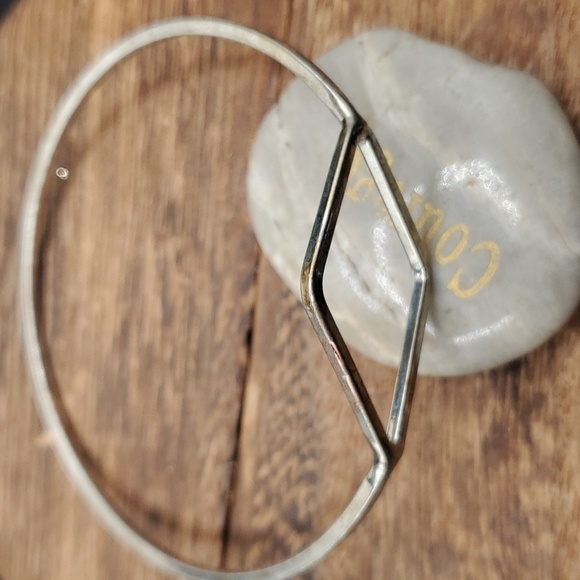 B2912 diamond shape brutalist bracelet trendy - Picture 2 of 2